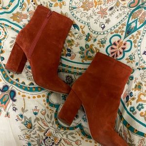 ✨UO✨ Orange Suede Booties